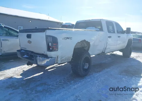 2010 Chevrolet Silverado 3500Hd Lt from USA, damaged, VIN 1GC4K0B62AF107272